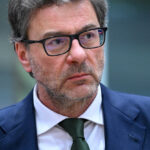 Quelle bandiere del Corriere-istituzione