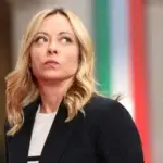 Giani ora abbraccia Elly Schlein e vuol mettere in un angolo Biffoni