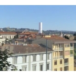 Trump non arretra ma il manifesto del killer scuote l’America